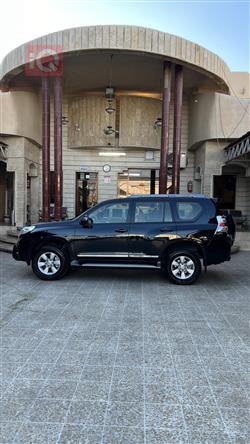 تۆیۆتا لاندكروزر پرادۆ